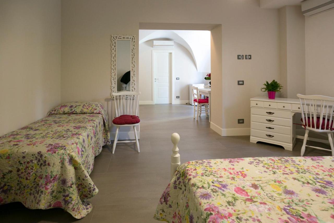 Villa Pampalone - B&B In Dimora Storica Trapani Buitenkant foto