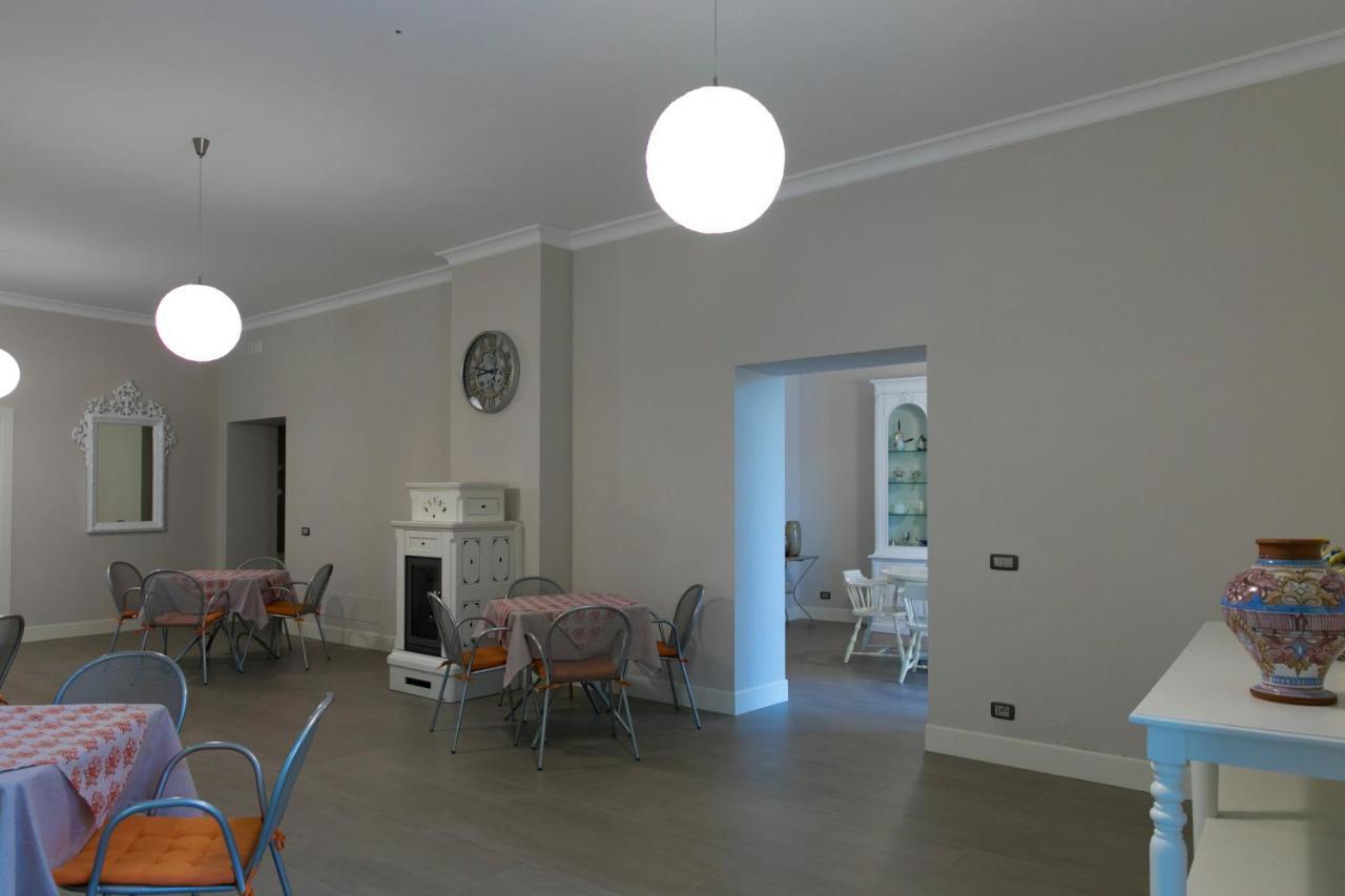 Villa Pampalone - B&B In Dimora Storica Trapani Buitenkant foto