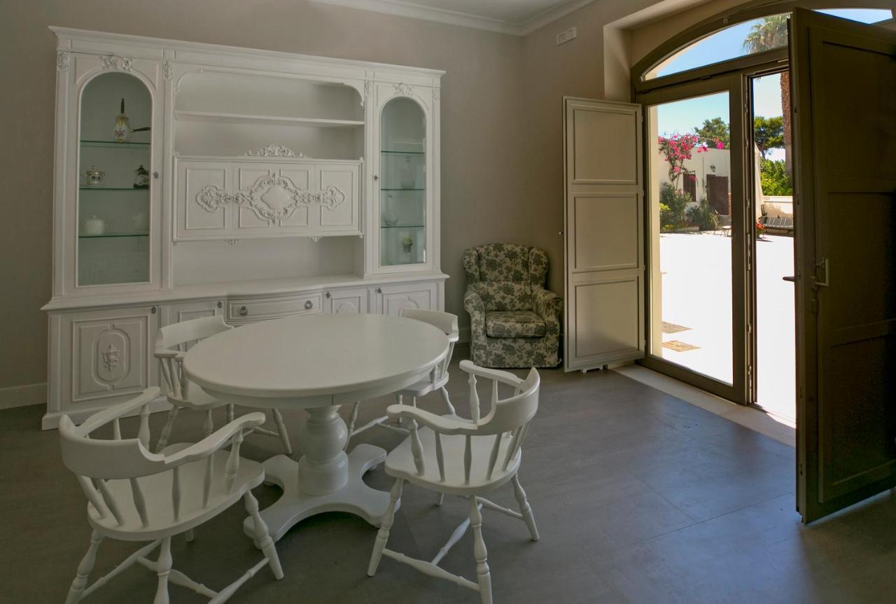 Villa Pampalone - B&B In Dimora Storica Trapani Buitenkant foto