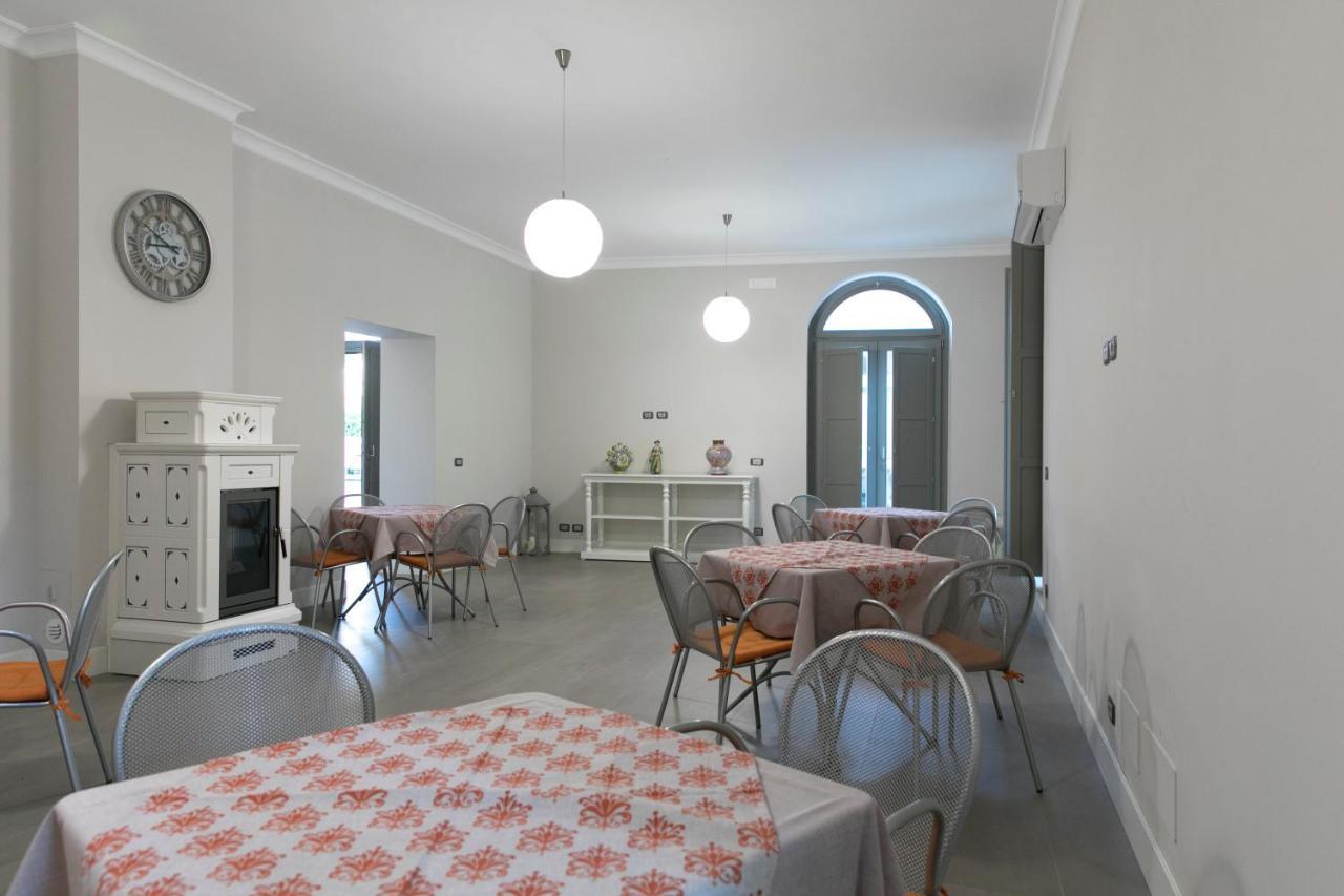 Villa Pampalone - B&B In Dimora Storica Trapani Buitenkant foto