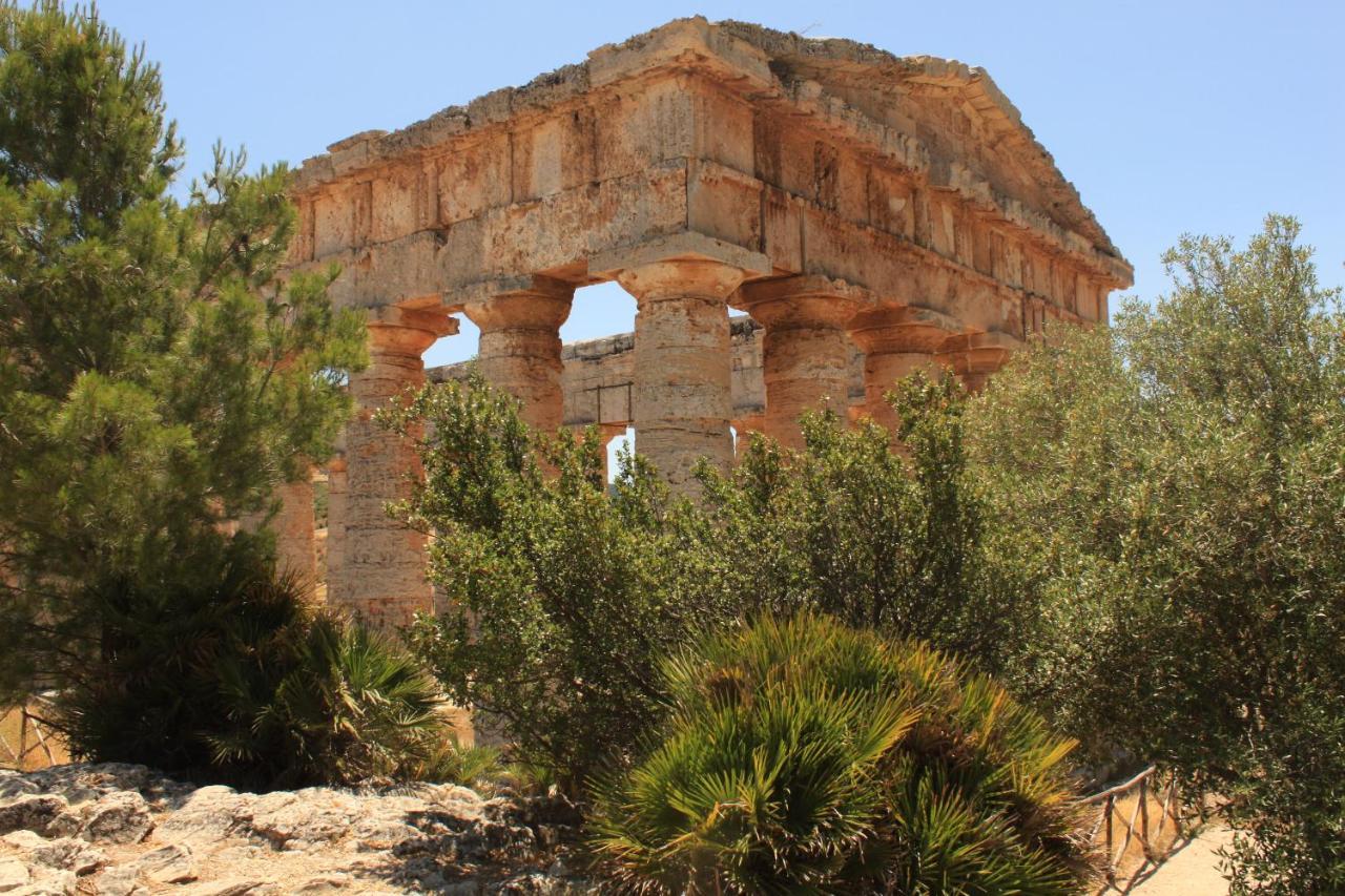 Villa Pampalone - B&B In Dimora Storica Trapani Buitenkant foto