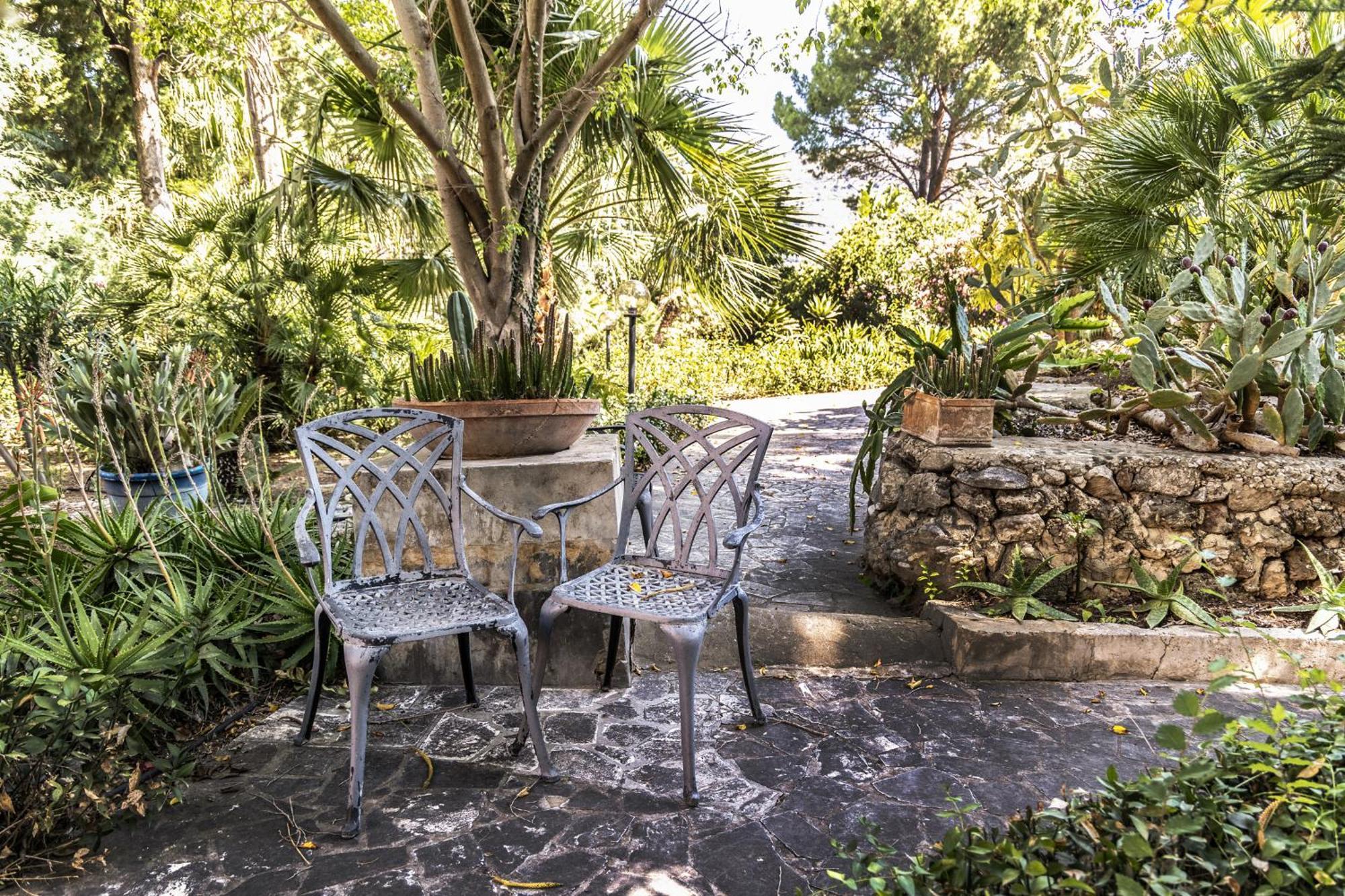 Villa Pampalone - B&B In Dimora Storica Trapani Buitenkant foto
