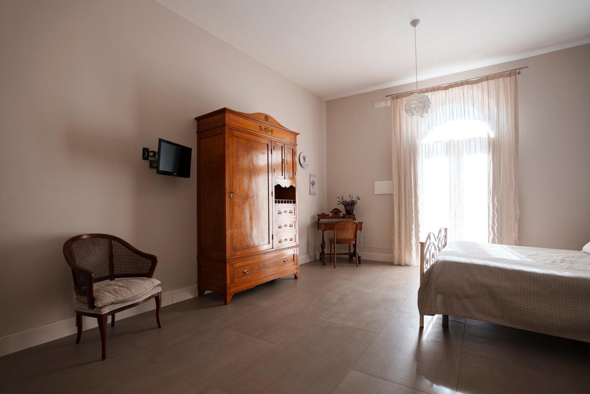 Villa Pampalone - B&B In Dimora Storica Trapani Buitenkant foto